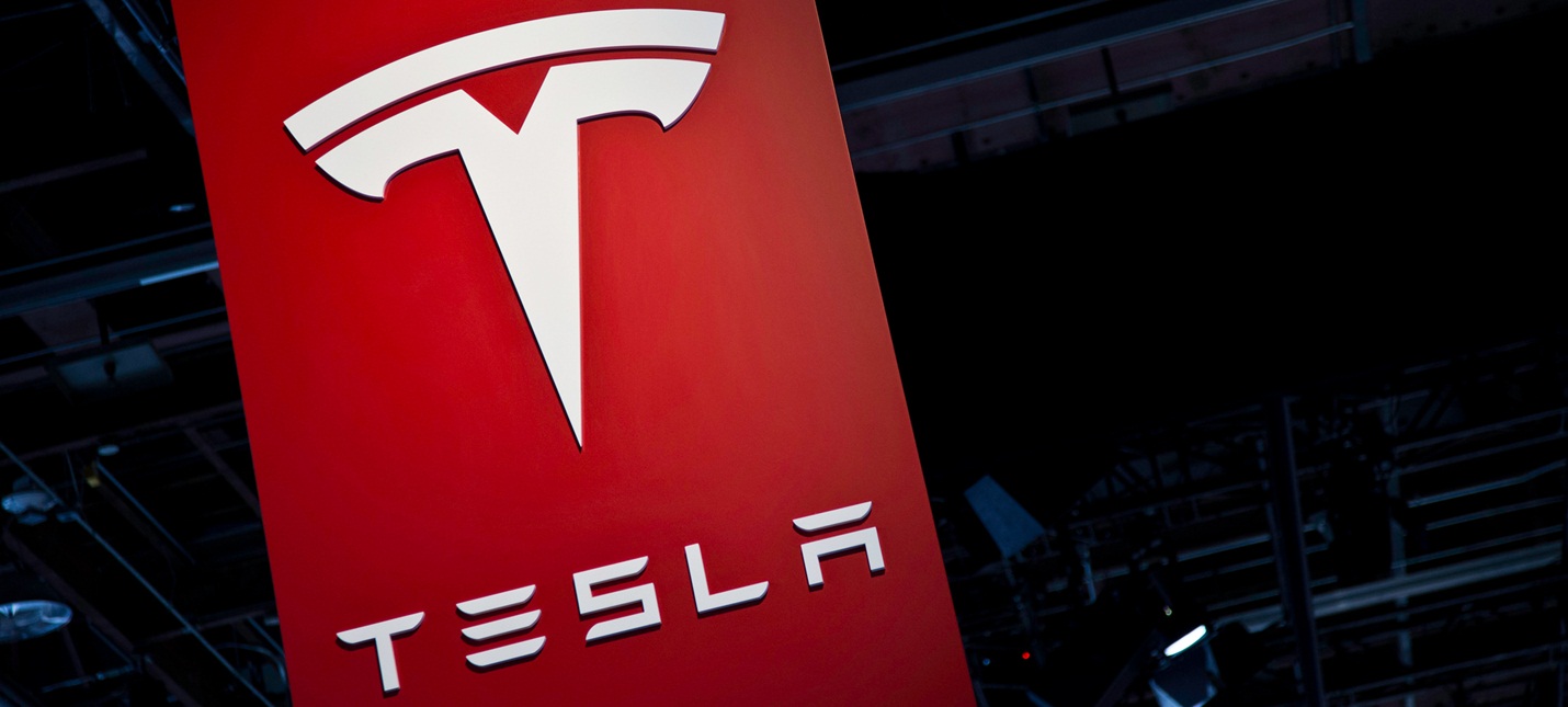 Tesla AI5: ИИ-чипы нового поколения для автопилотов и дата-центров