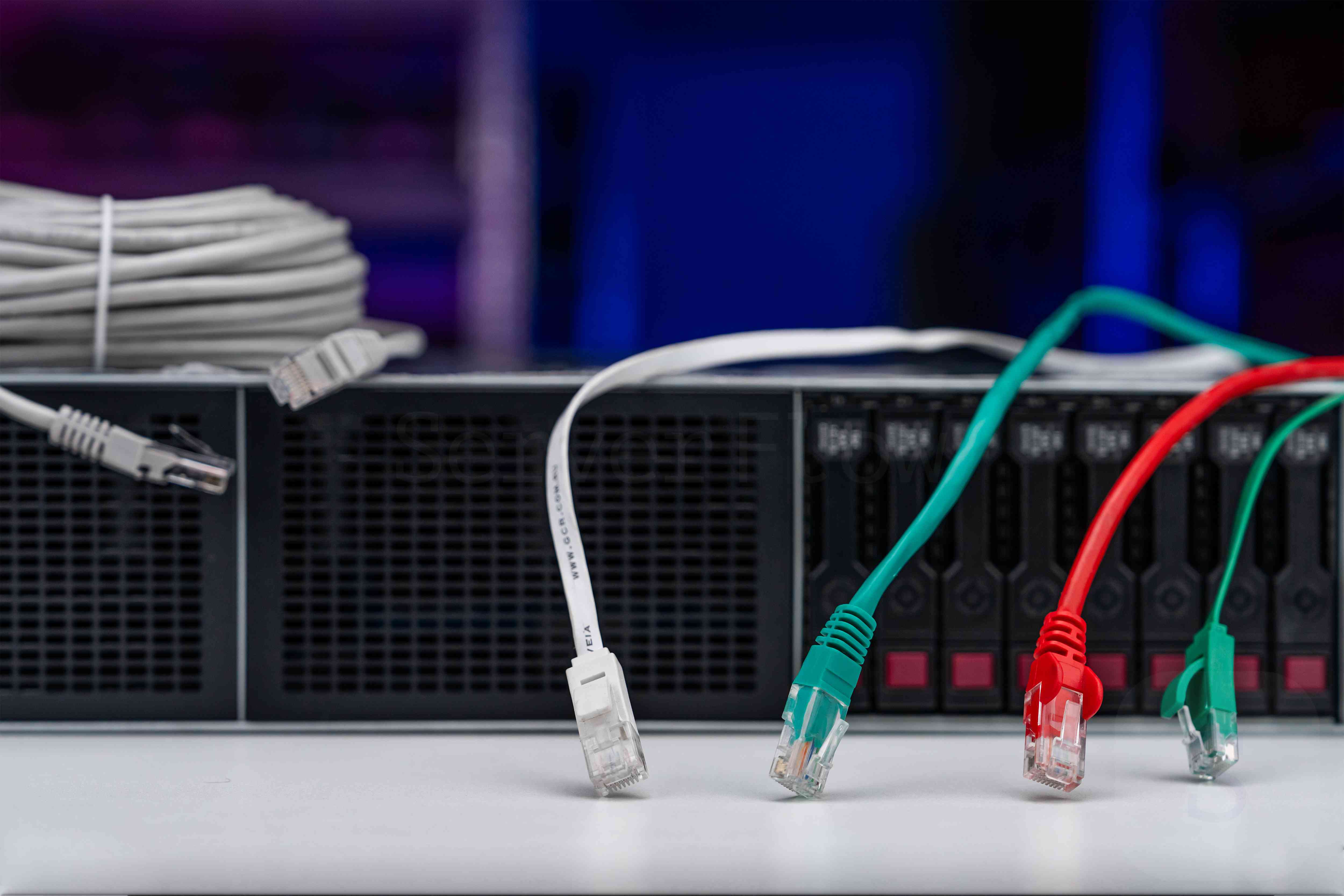 Схемы обжима витой пары: что это такое и как сделать?