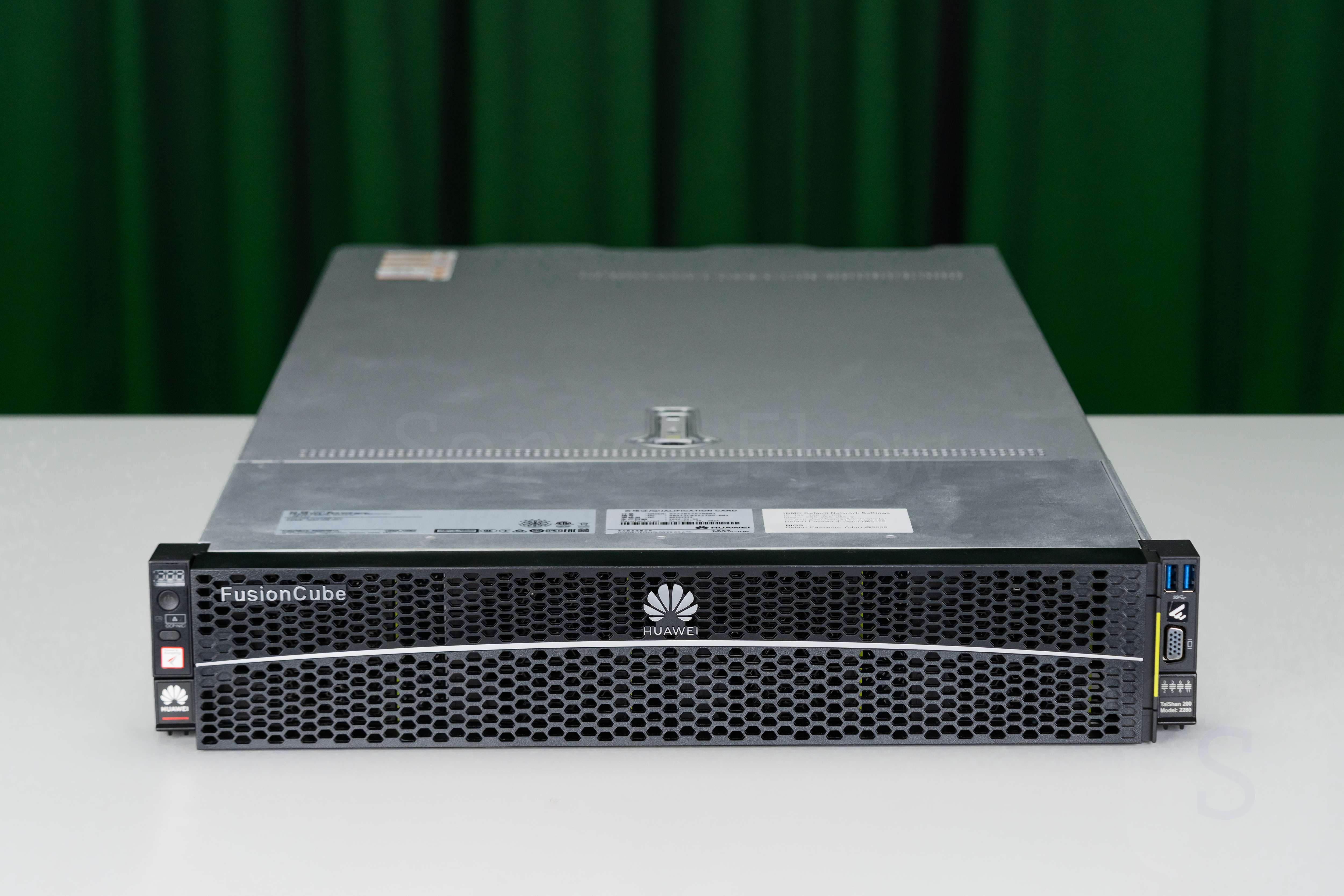 Обзор ARM-сервера Huawei Taishan 200 / 2280 на процессоре Kunpeng 920: архитектура ARM внутри