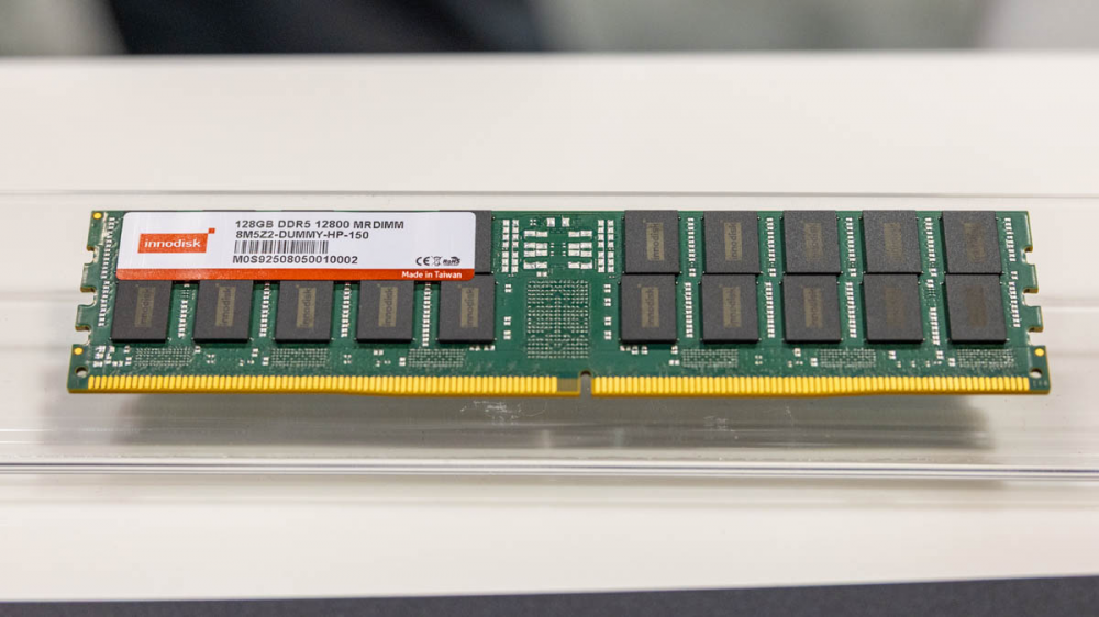 InnoDisk представила MRDIMM DDR5-12800