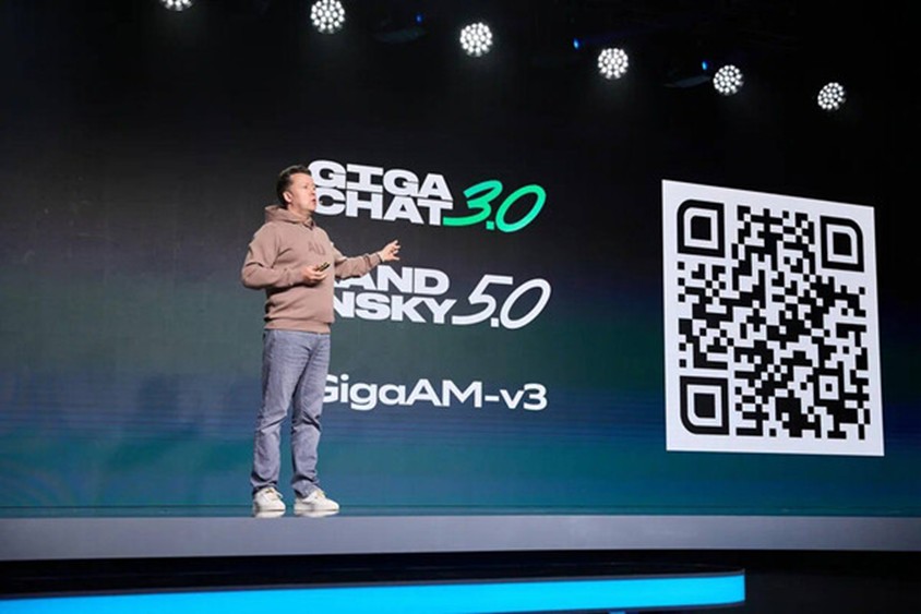 Сбер открыла веса GigaChat Ultra/Lightning и GigaAM-v3