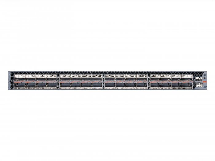 Коммутатор Arista DCS-7060PX5-64E-F (32x OSFP 800 Гбит/с, 2x SFP+ 10 Гбит/с)