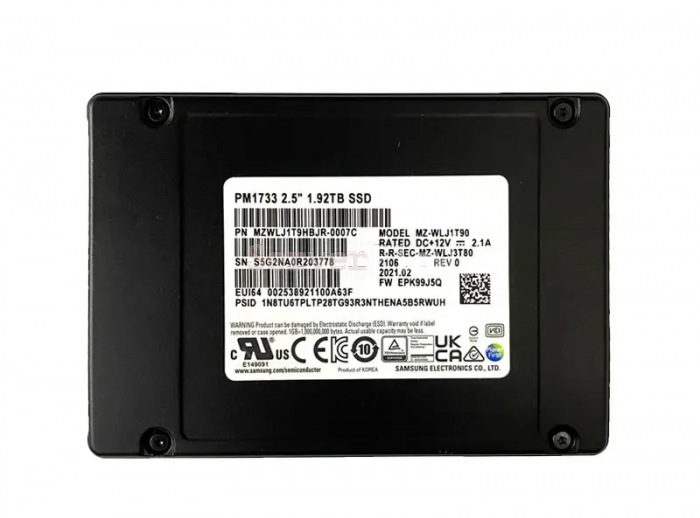 SSD-накопитель SAMSUNG PM1733a U.3 7.68TB