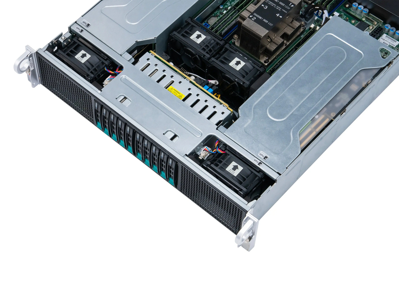 Supermicro 2029GP-TR (6× Instinct MI100 32GB, 2× Xeon Platinum 8260, RAM 512GB) 2