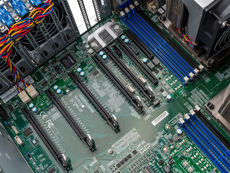 Серверная платформа Supermicro GPU SuperWorkstation 7049GP-TRT 4U 8LFF (2x 2000W, 2x LGA3647) 6