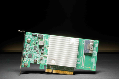 HBA адаптер Supermicro AOC-S3808L-L8IT (NVMe/SAS/SATA 12GB/s, no cache)