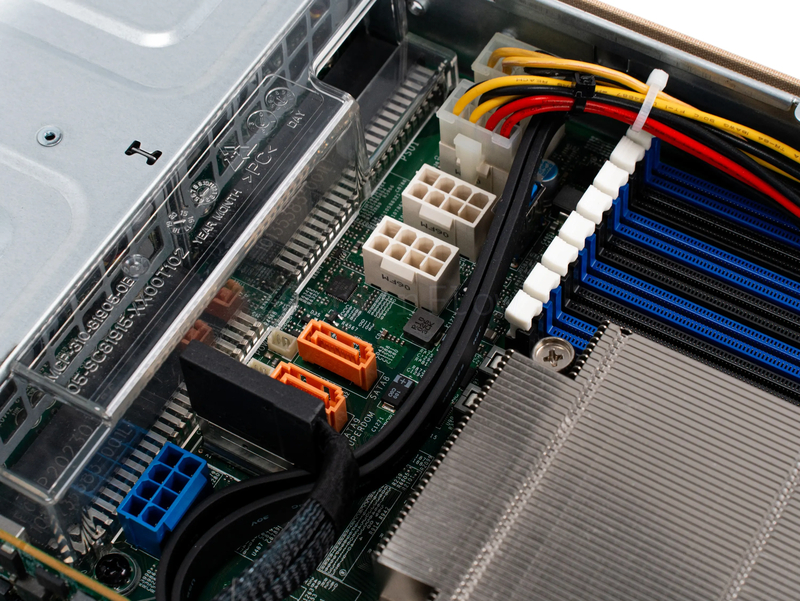 Серверная платформа Supermicro AS-1024US-TRT 1U 10SFF OEM (2x U.2, 2x 1000W, 2x SP3) 13