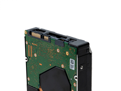 Жесткий диск WD DC HC550 16TB 3.5" SATA 6Gb/s [WUH721816ALE6L4] б/у