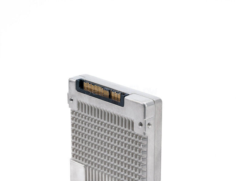 SSD-накопитель Intel D5-P5530 960GB 2.5" U.2 [SSDPF2KX960HZN1] 2