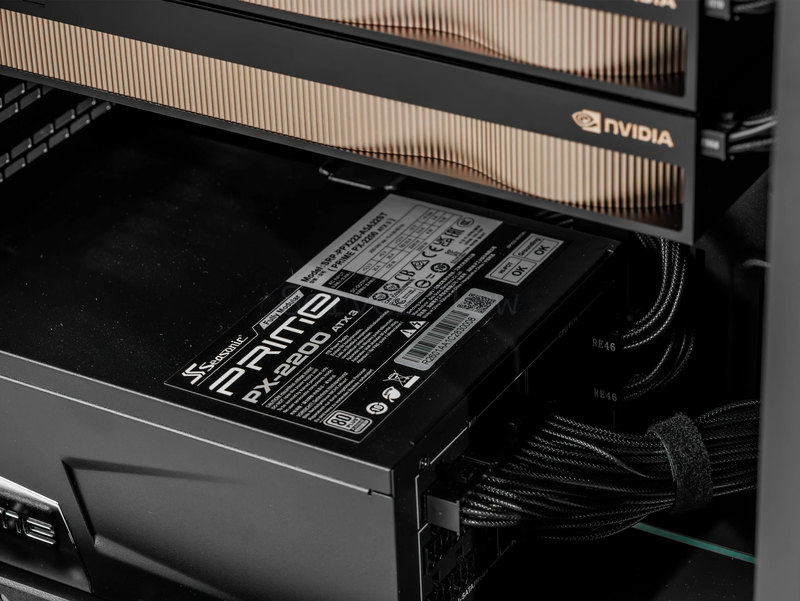 Phanteks Enthoo Pro 2 Server Edition  (3× RTX PRO 6000 Blackwell Max-Q 96GB, 1× EPYC 9354, RAM 192GB) 4