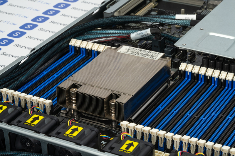 Серверная платформа ASUS RS700A-E9-RS12V2 1U 12SFF (8x U.2, 2x 800W, 2x SP3) 6