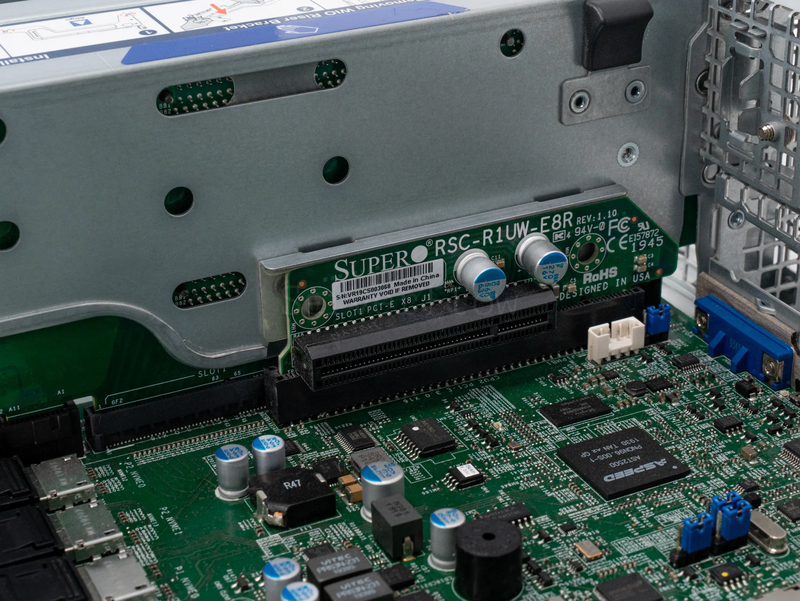 Серверная платформа Supermicro AS-2023US-TR4 12LFF (4x U.2, 2x 1600W, 2x SP3) 16