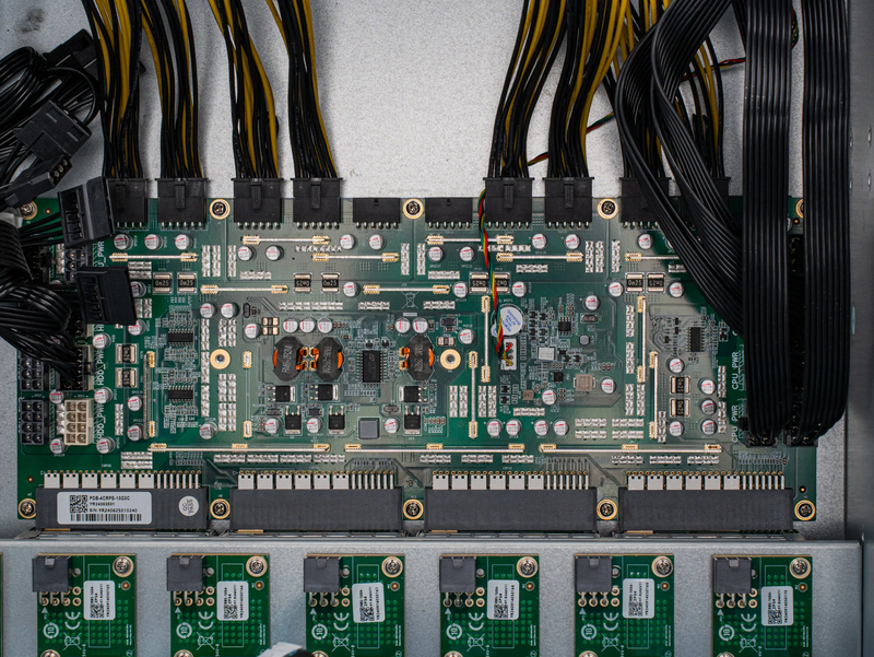 Серверное GPU шасси ALEO 8x GPU 4x 1600W (комп. кабелей 8PIN GPU) 10