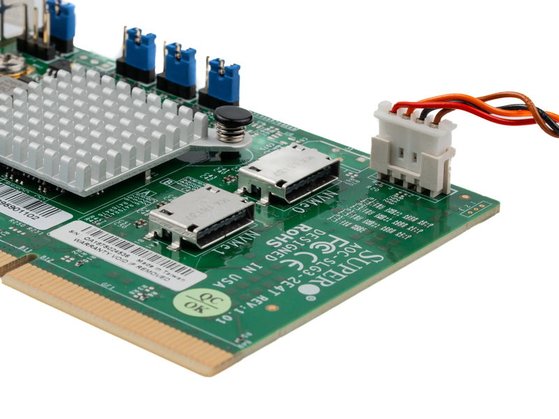 Переходник Supermicro AOC-SLG3-2E4T (PCIe 3.0 x8, 2x OCuLink, Low profile) 2