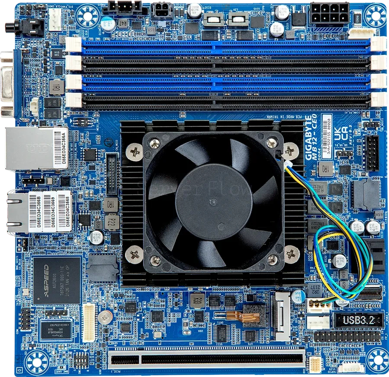 Материнская плата Gigabyte MB12-CE0 Rev 100 (Mini-ITX, FCBGA2227, 4 DIMM)