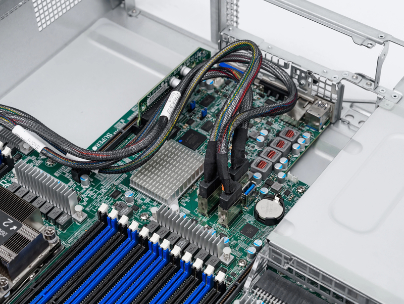 Серверная платформа Supermicro SYS-2049U-TR4 2U 24SFF (4x U.2, 2x 1600W, 4x LGA3647) 8