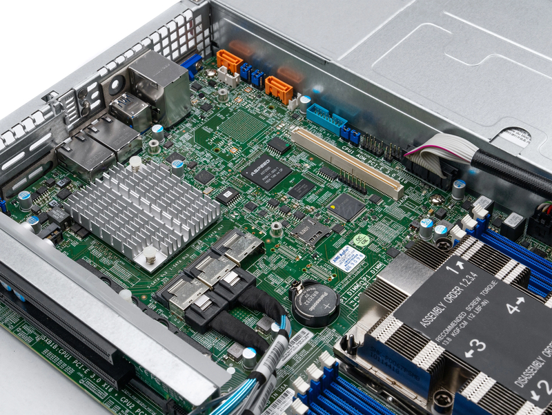 Серверная платформа Supermicro SuperServer 1029P-WTR 1U 8SFF (2x U.2, 2x 750W, 2x LGA3647) 13