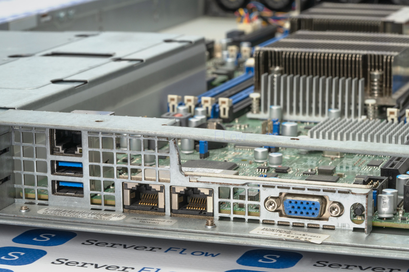 Серверная платформа Supermicro SuperServer 1028GR-TR 1U 4SFF (2x 1600W, 2x LGA2011-3) 8