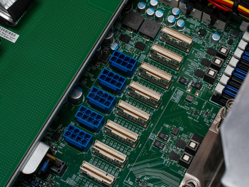 Серверная платформа Supermicro A+ Server 4124GS-TNR 4U 24SFF (4x U.2, 4x 2000W, 2x SP3) 10