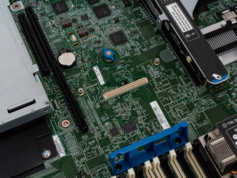 Серверная платформа HPE DL360G10 1U 8SFF (2x 800W, 2x LGA3647) 9