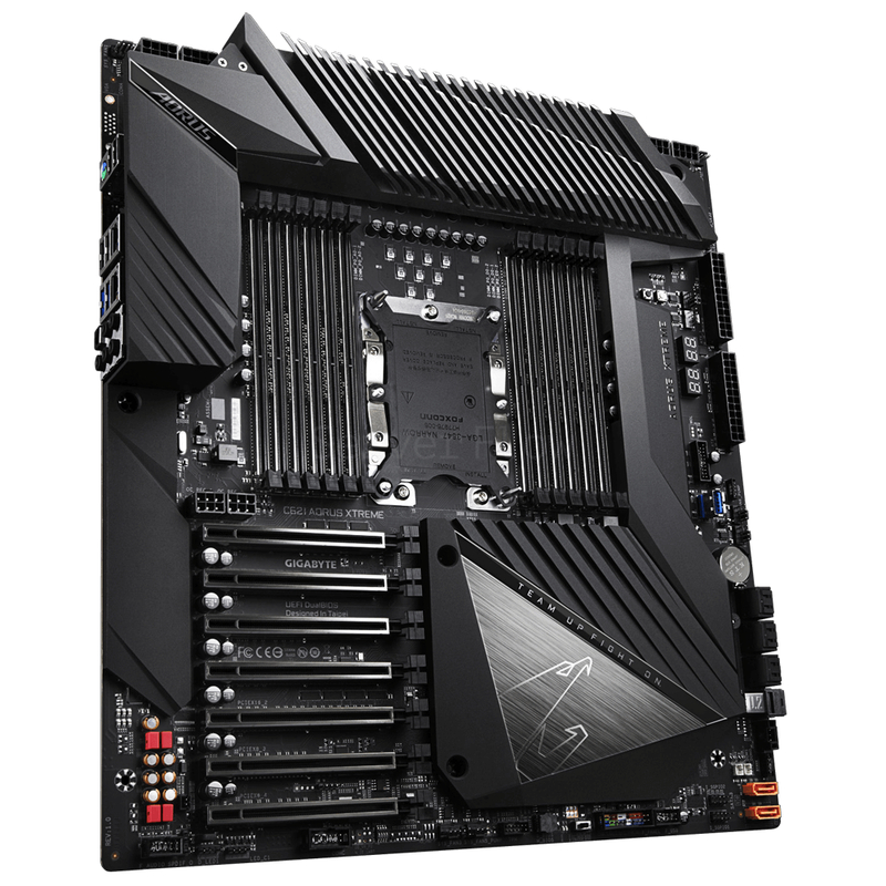 Материнская плата GIGABYTE C621 AORUS XTREME (E-ATX,  LGA3647, 12 DIMM) 1