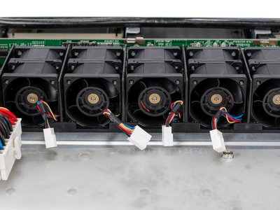 Серверный корпус Supermicro CSE-815 (1U, 4LFF, 1x БП 600W) [SC815TQ-600WB]