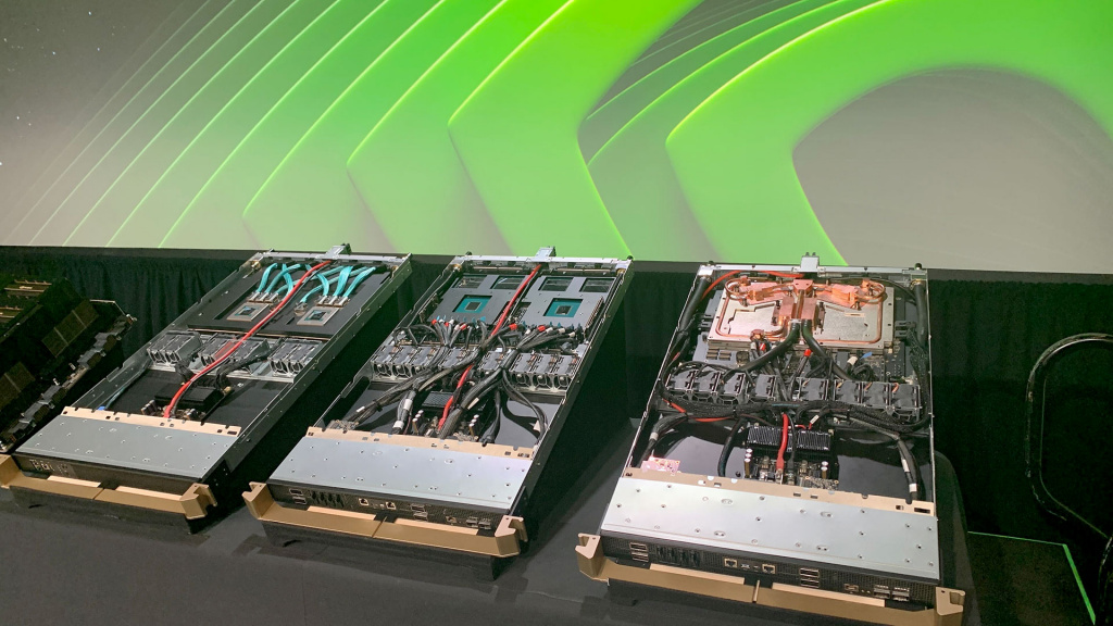 Серверы на базе передовых ИИ-ускорителей Nvidia Blackwell Ultra