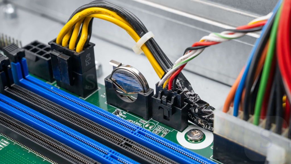 Коннектор PMBus от Supermicro