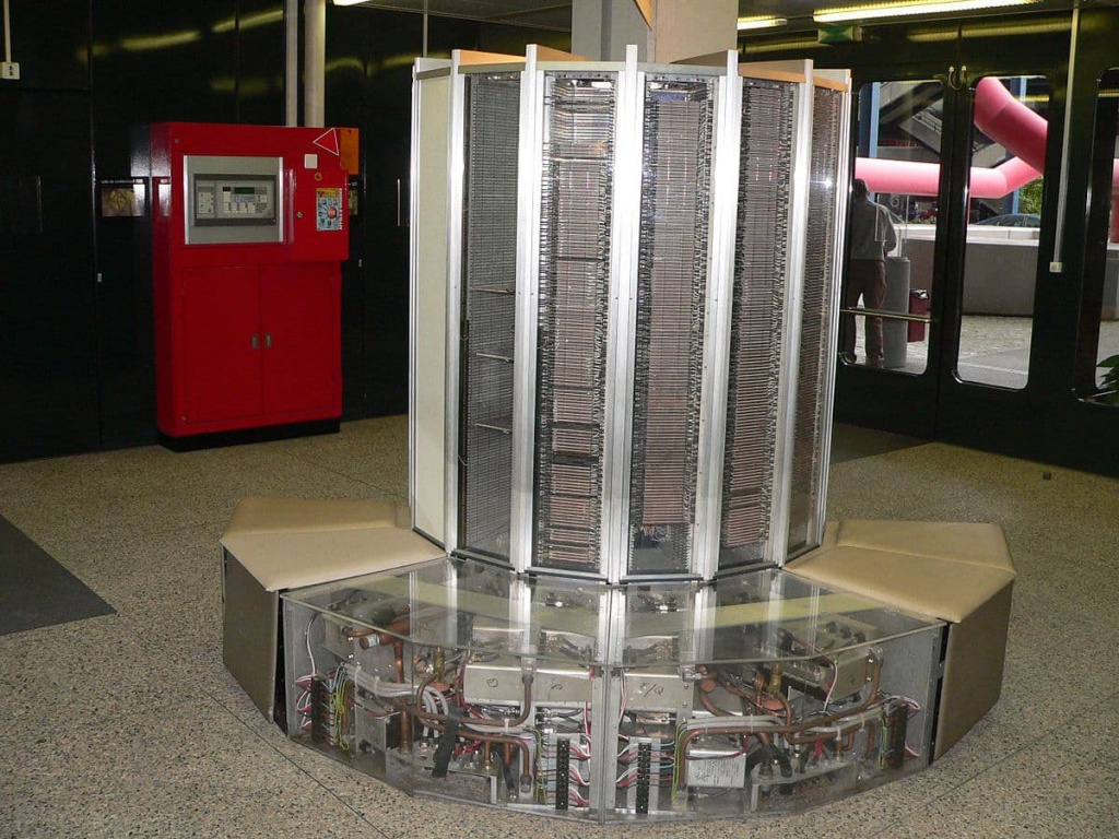 Суперкомпьютер Cray-1