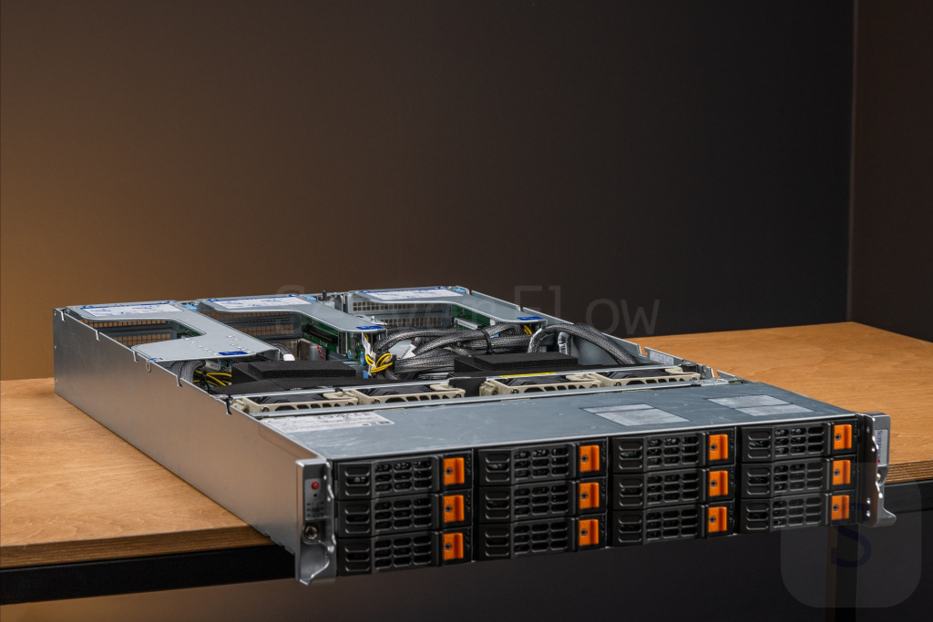Supermicro Hyper A+ Server AS-2025HS-TNR Rev 2.0