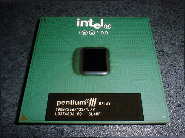 Intel Pentium III Katmai