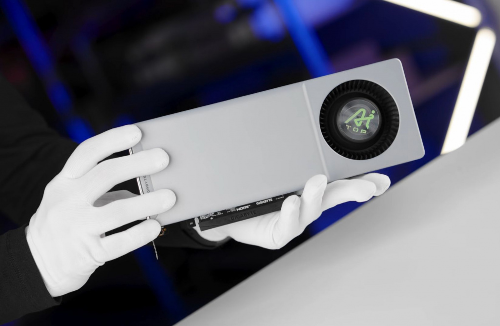 AMD Radeon AI PRO R9700