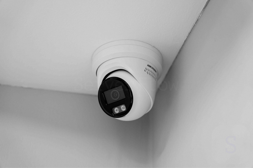Камера Hikvision для небольшого офиса