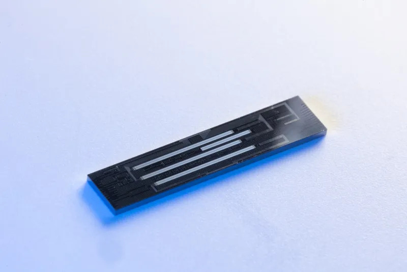 Квантовый коммутатор Cisco Universal Quantum Switch