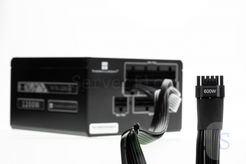 TR-TG1200 ATX 3.0 с коннектором 12VHPWR на 600 Вт