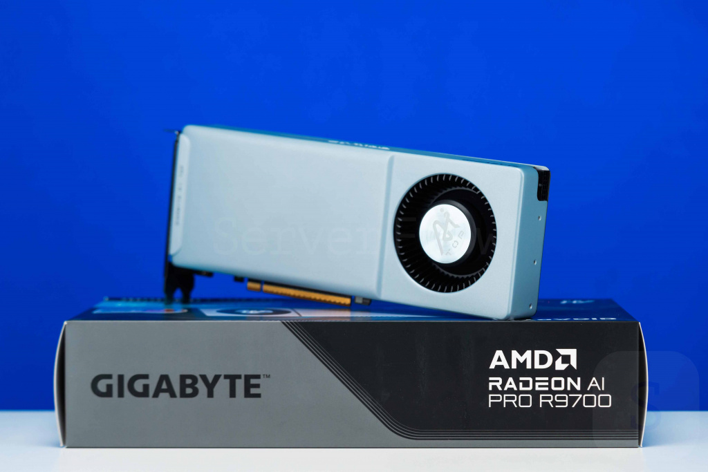 AMD Radeon AI PRO R9700 AI TOP
