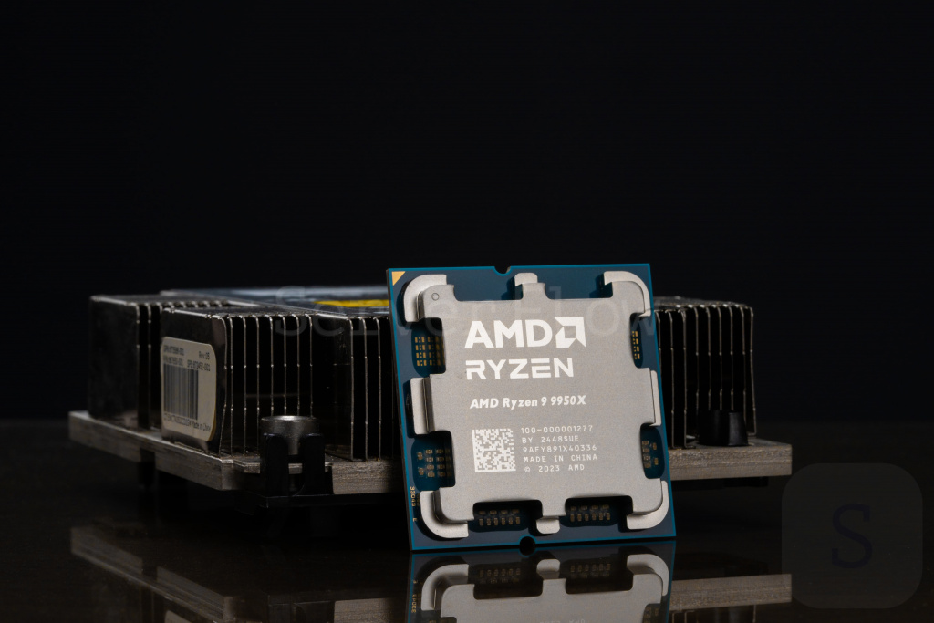 AMD Ryzen 9 9950X