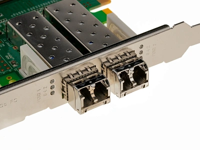 FC HBA адаптер Qlogic QLE2562 (2х 8GFC)