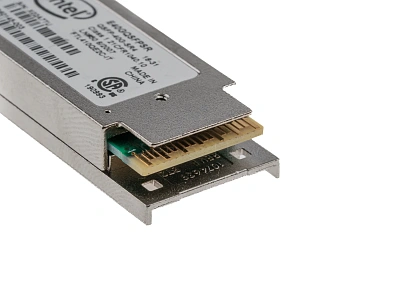 Трансивер Intel E40GQSFPSR QSFP+ (40GBase-SR4, 850-nm, 100m) [FTL410QE2C-IT]