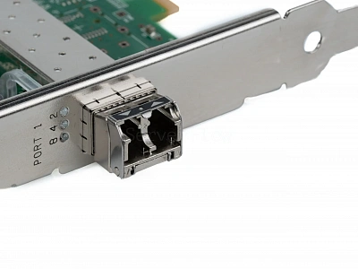 FC HBA адаптер Qlogic QLE2560 (1х 8GFC)